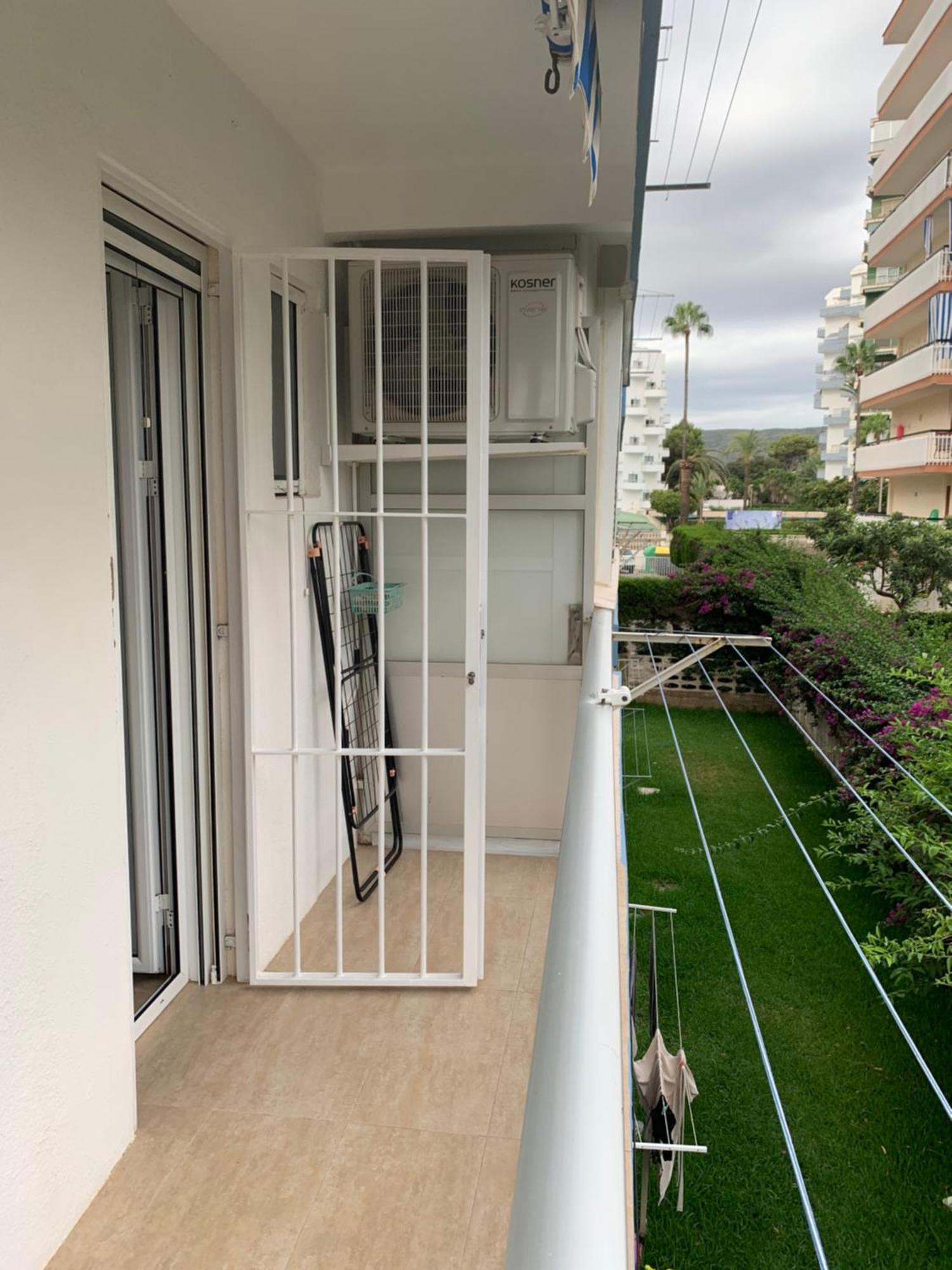 Bonito Y Coqueto Apartamento A 150Metros De La Playa 2 Linea Playa de Gandia Eksteriør bilde
