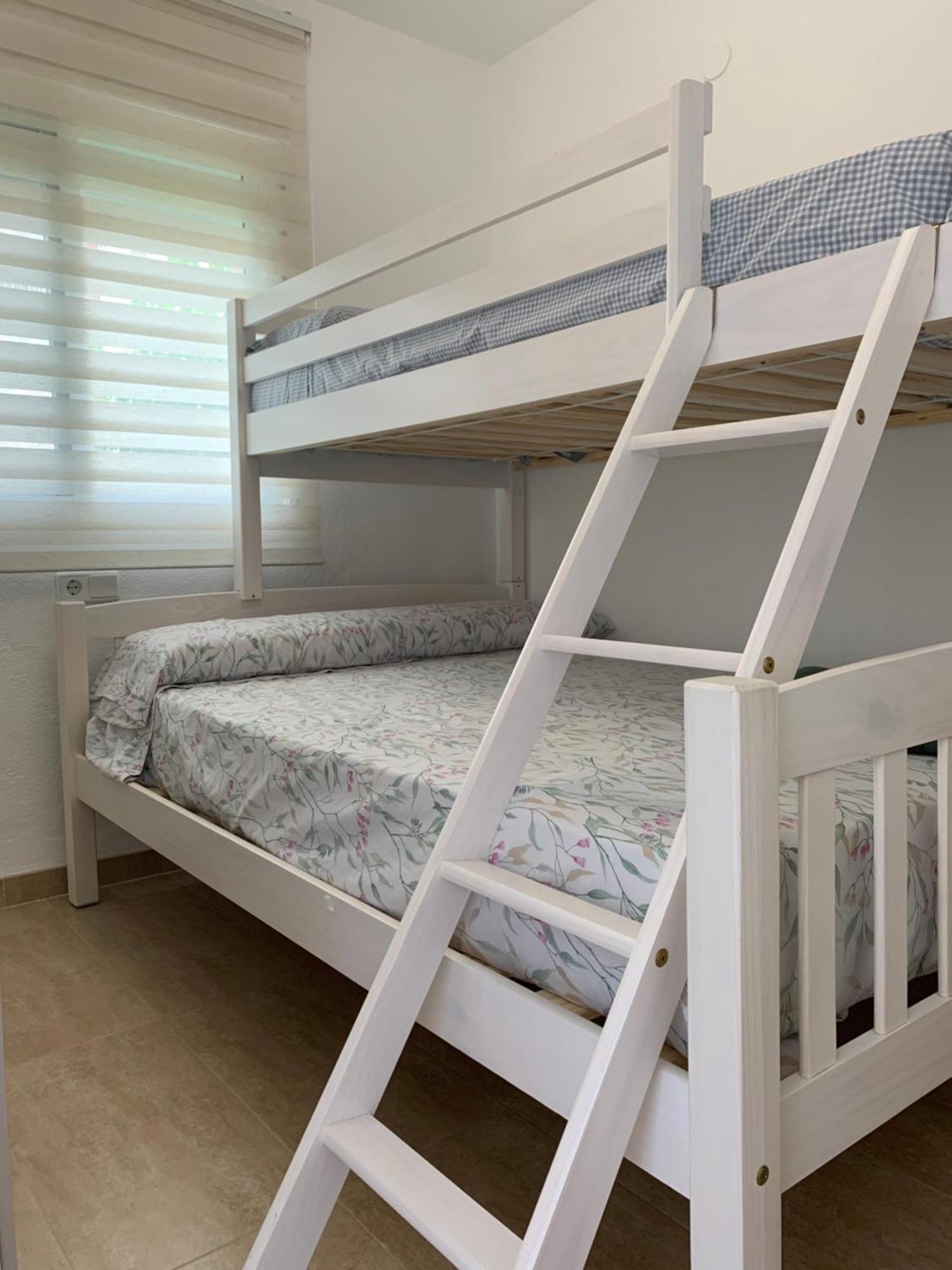 Bonito Y Coqueto Apartamento A 150Metros De La Playa 2 Linea Playa de Gandia Eksteriør bilde